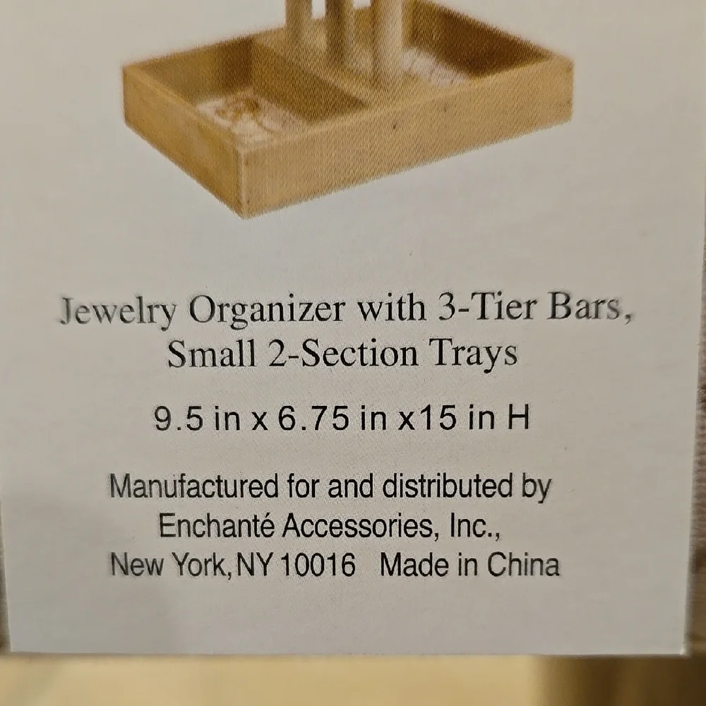Elegant Gold and Cream Jewelry Bar